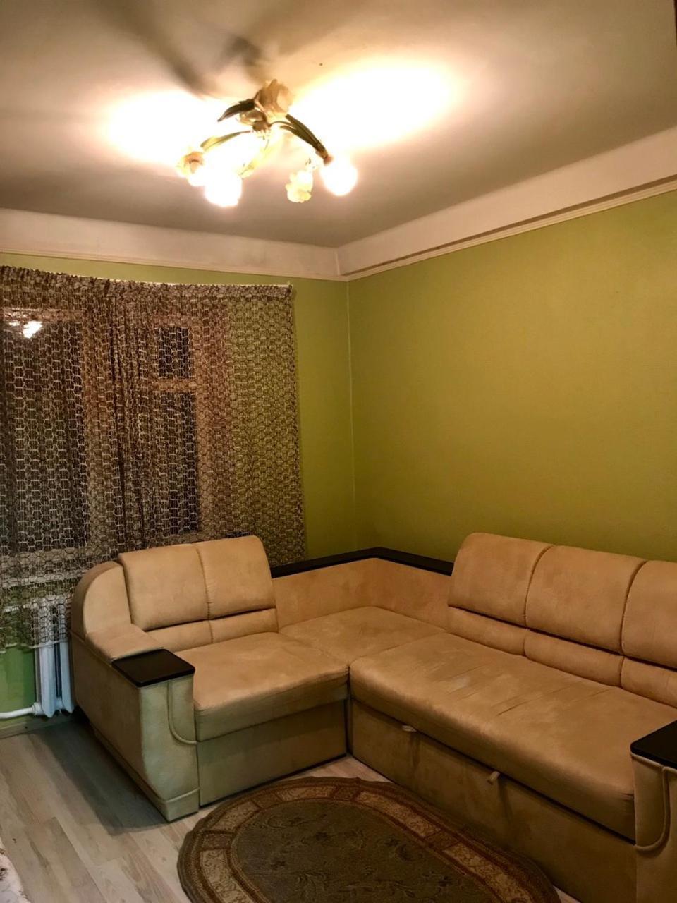 Метро Кпи, Улица Борщаговская Kiev Buitenkant foto
